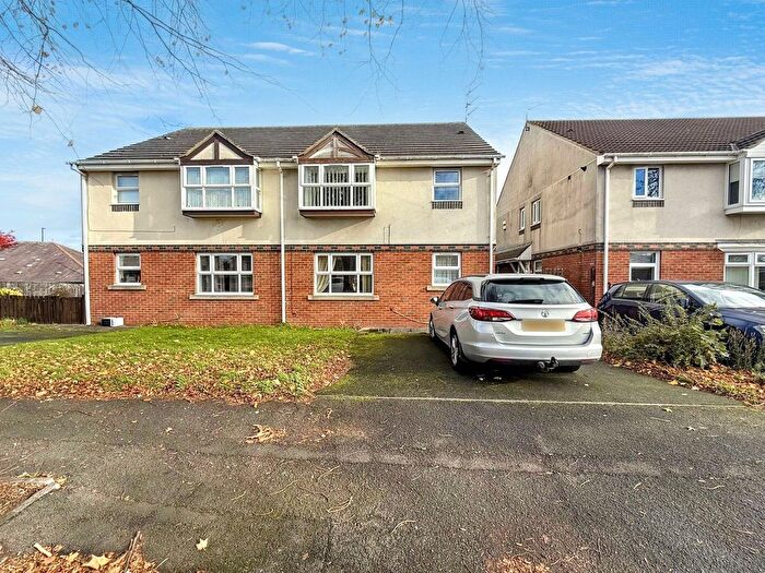 2 Bedroom Flat For Sale In Millbrook, North Shields, NE29