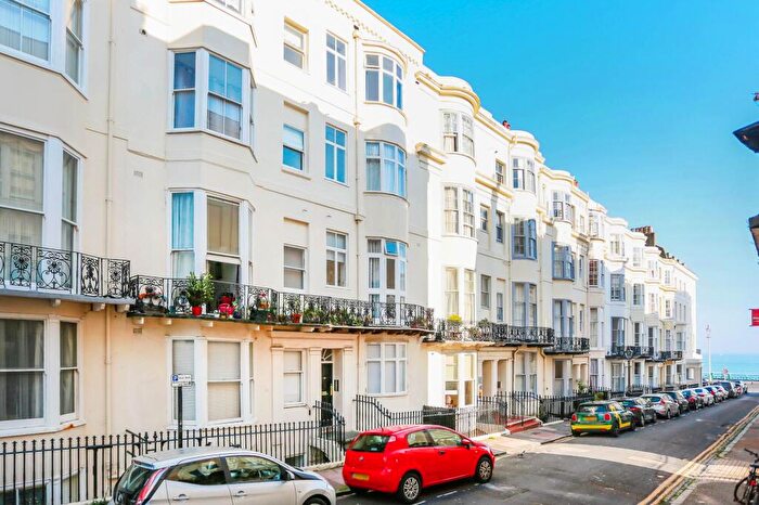 2 Bedroom Flat For Sale In - Atlingworth Street, Brighton, BN2