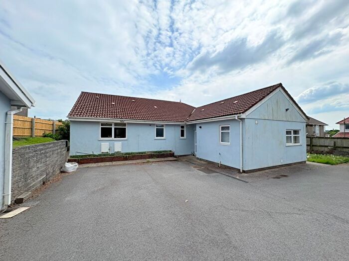 3 Bedroom Detached House For Sale In Caereithin Farm Lane, Ravenhill, Swansea, SA5