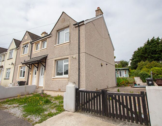 2 Bedroom End Of Terrace House To Rent In Tregwary Road, St. Ives, TR26