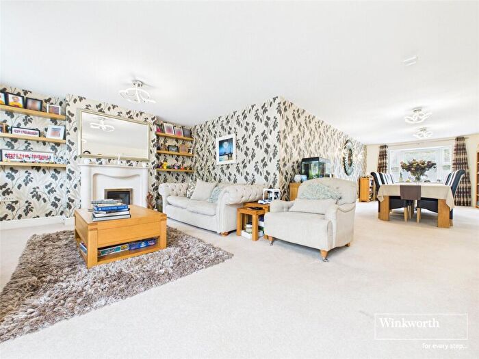 5 Bedroom Detached House For Sale In Birch Lane, Mortimer Common, Reading, Berkshire, RG7