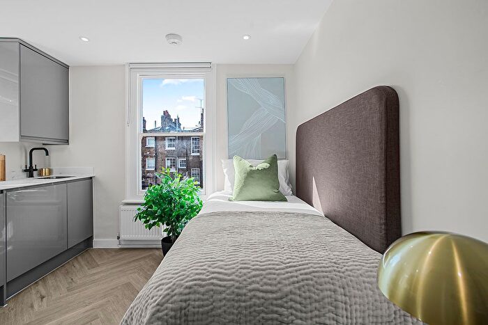 Studio To Rent In Inverness Terrace, London, W2