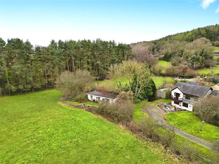 4 Bedroom Detached House For Sale In Pant, Oswestry, Shropshire, SY10