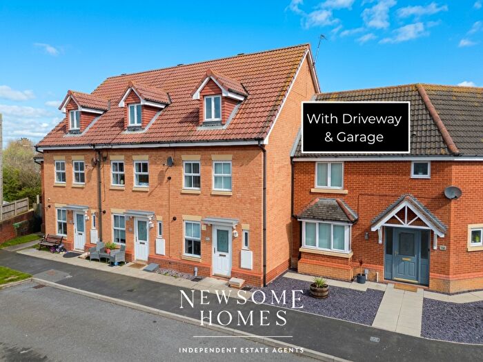 3 Bedroom Terraced House For Sale In Ffordd Idwal, Prestatyn, LL19