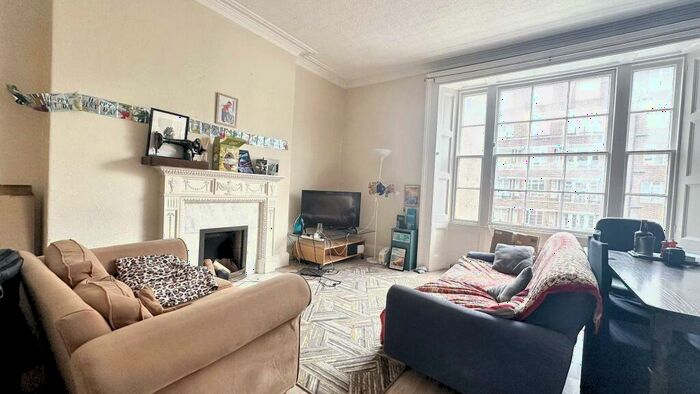 4 Bedroom Flat To Rent In St Pauls Road, Clifton, BS8