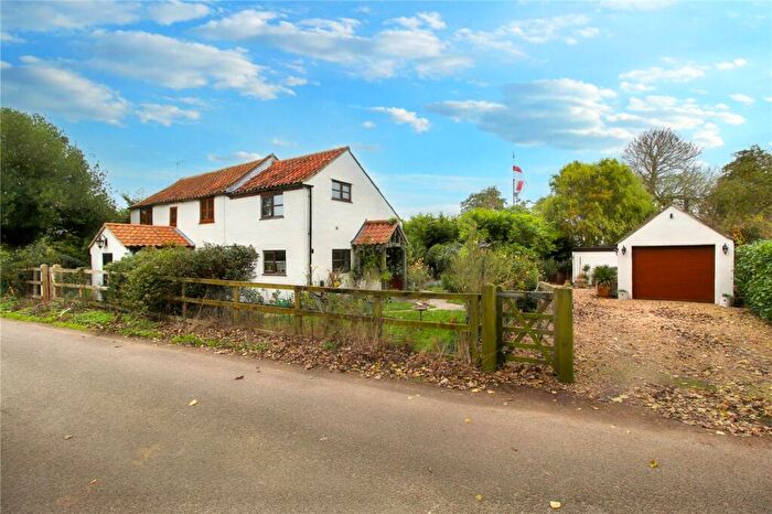 3 Bedroom Detached House For Sale In Low Road, Norton Subcourse, Norwich, Norfolk, NR14
