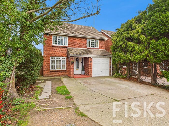 4 Bedroom Detached House For Sale In Glebelands, Benfleet, SS7