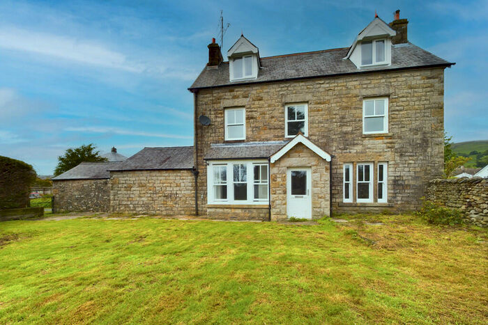 4 Bedroom Detached House To Rent In Oaklea, Barbon, Kirkby Lonsdale, Lancashire, LA6