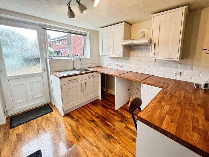 1 Bedroom Bungalow For Sale In Grasmere Avenue, Perton, Wolverhampton, WV6