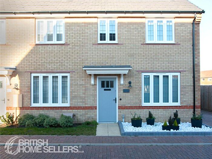 3 Bedroom End Of Terrace House For Sale In Avocet Mews, Felixstowe, Suffolk, IP11