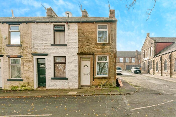 2 Bedroom End Of Terrace House For Sale In Howard Street, Burnley, Lancashire, BB11