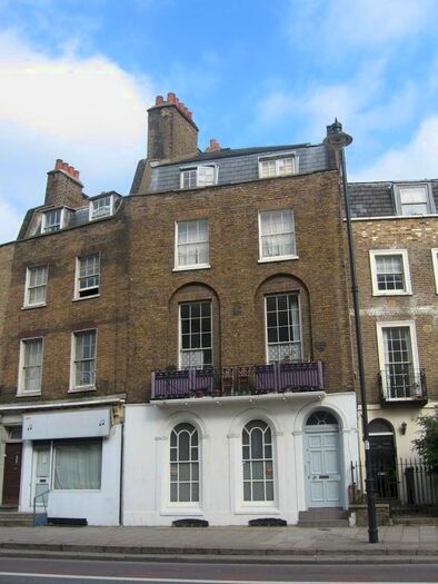 Studio To Rent In Kingsland Road, London, E8