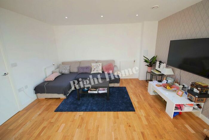 1 Bedroom Flat To Rent In Ealing Road, Wembley, Middlesex, HA0