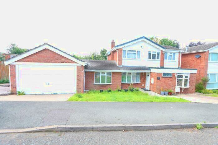 4 Bedroom Detached House For Sale In Elmbank Grove, Handsworth Wood, Birmingham, B20