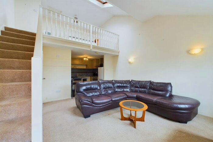 1 Bedroom Flat To Rent In Willow Close, Morpeth, NE61