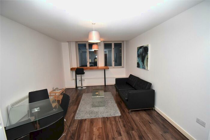 1 Bedroom Flat To Rent In The Strand, The Strand, Liverpool, Merseyside, L2