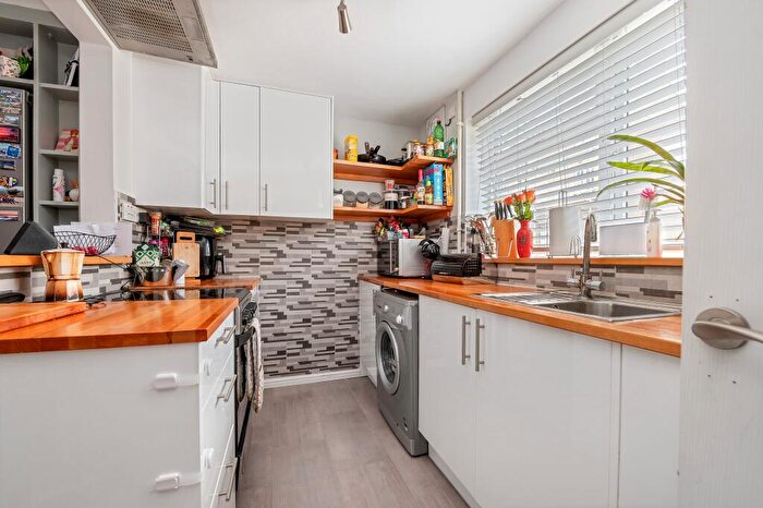 2 Bedroom Terraced House For Sale In East Street, Stamford, PE9