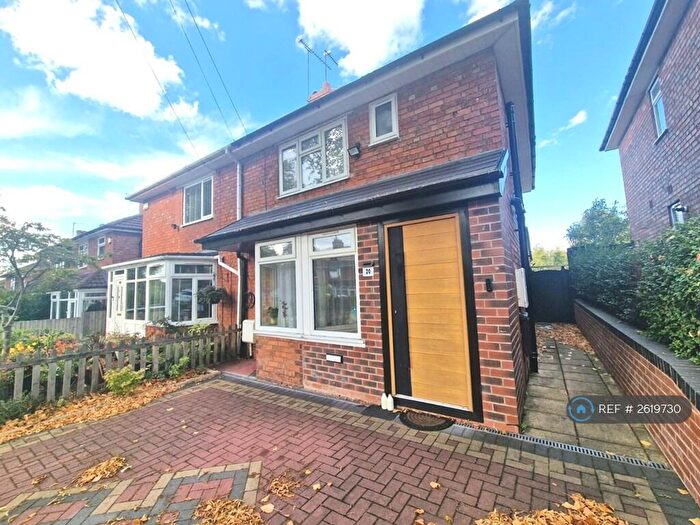 3 Bedroom Semi-Detached House To Rent In Avebury Road, Birmingham, B30