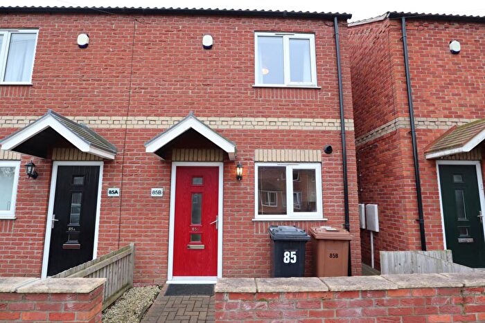 2 Bedroom Semi Detached House To Rent In Queen Elizabeth Road, Lincoln, LN1