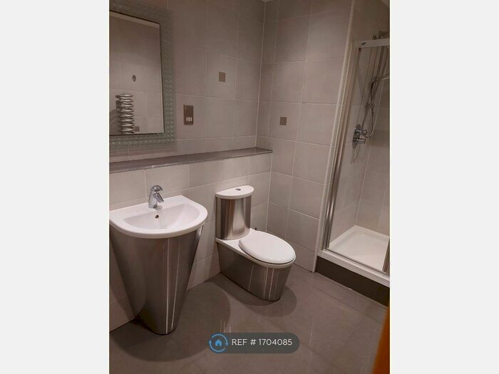 1 Bedroom Flat To Rent In Altolusso, Cardiff, CF10