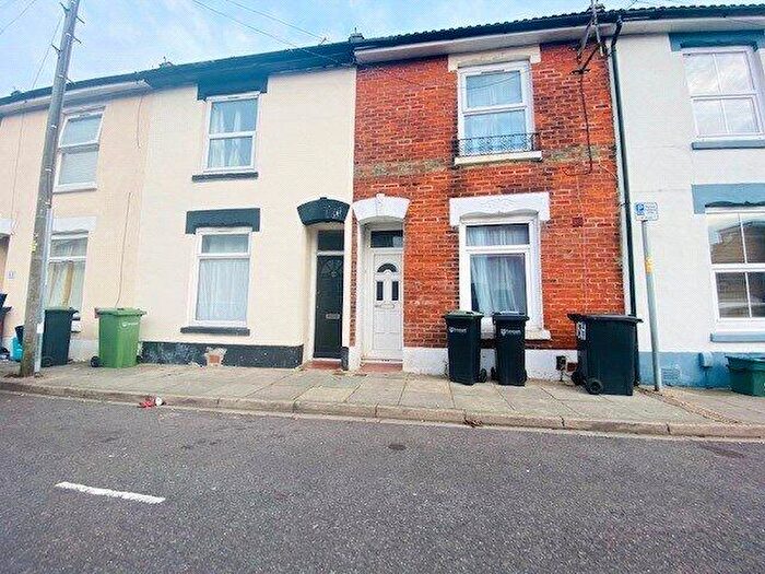 5 Bedroom Terraced House To Rent In Harrow Road, PO5