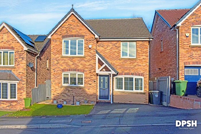 4 Bedroom Detached House For Sale In Clark Spring Rise, Churwell, Leeds, LS27