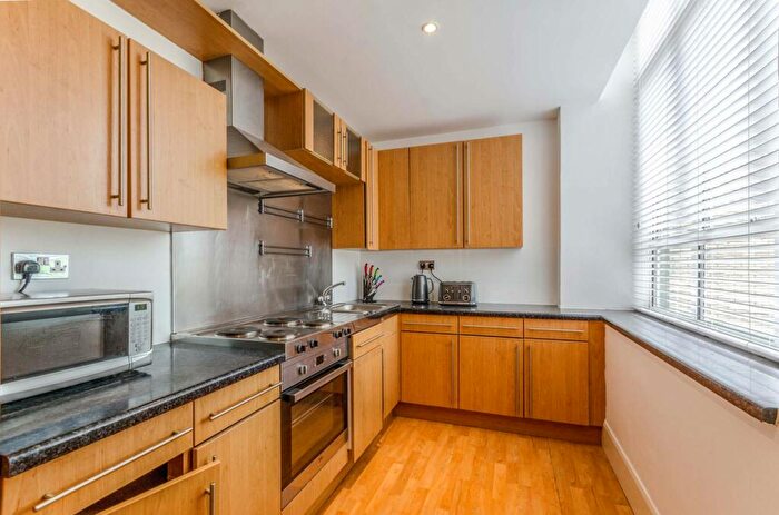 2 Bedroom Flat To Rent In City Road, City, London, EC1V