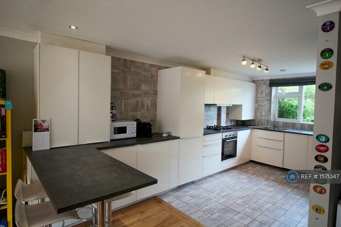 3 Bedroom Maisonette To Rent In Brooking Road, London, E7