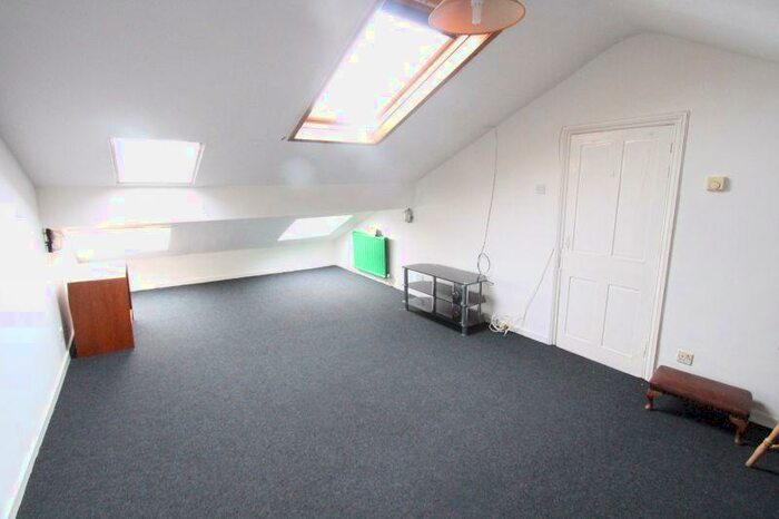 Studio To Rent In Wellfield Road, Liverpool, L9