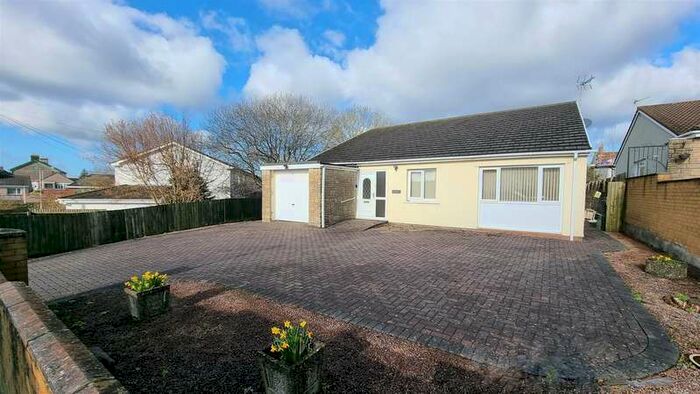 3 Bedroom Detached Bungalow To Rent In Glebeland Close, Coychurch, Bridgend, CF35