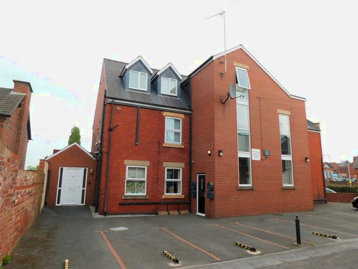 Apartment To Rent In Colliery Road, Kiveton Park, Sheffield, S26
