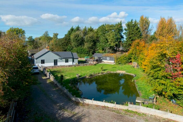 3 Bedroom Bungalow For Sale In Shatterling, Canterbury, CT3