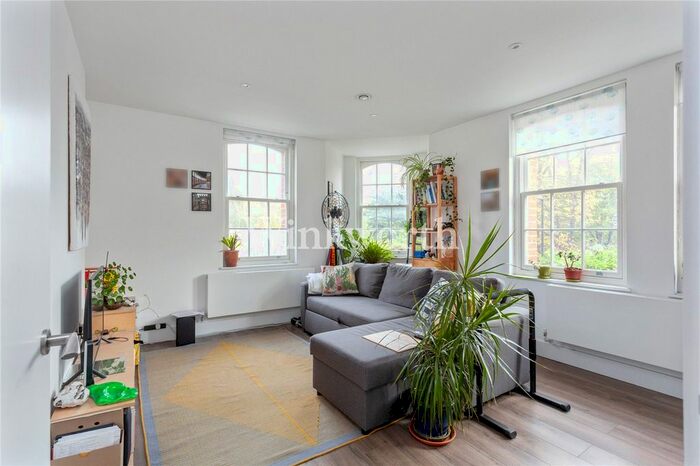 1 Bedroom Flat To Rent In Auburn House, Hermitage Road, N15