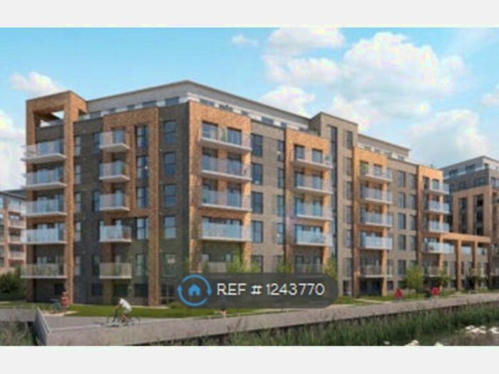 2 Bedroom Flat To Rent In James Smith Court, Dartford DA1
