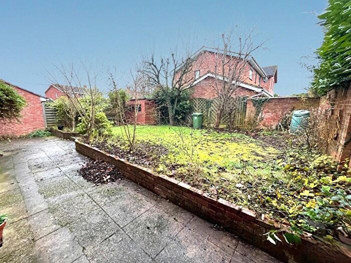 4 Bedroom Detached House For Sale In Chatsworth Drive, Whitestone, Nuneaton, CV11