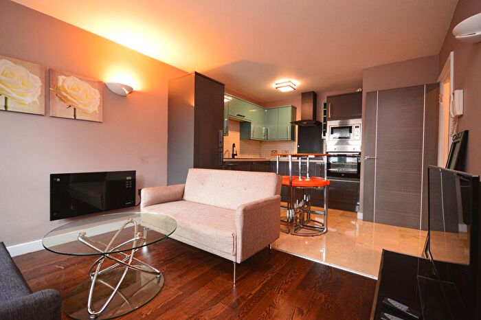 1 Bedroom Flat To Rent In The Vista Building, Woolwich, SE18