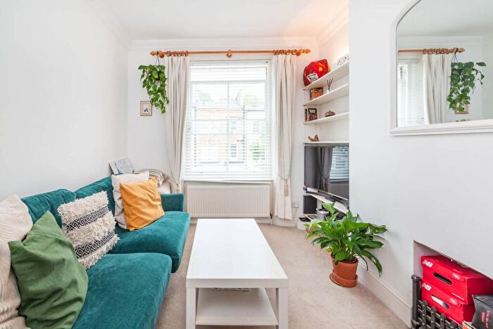 1 Bedroom Flat To Rent In Ainger Road, Primrose Hill, London, NW3