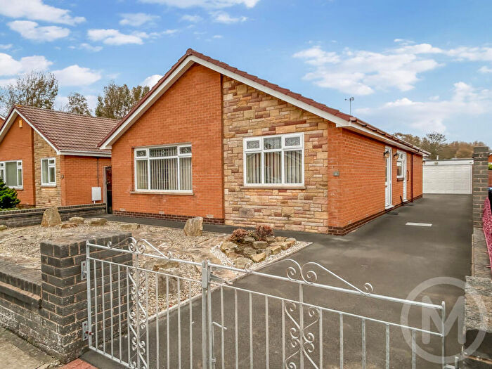 2 Bedroom Detached Bungalow For Sale In Speyside, Blackpool, FY4