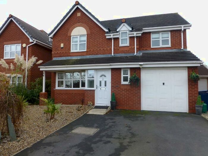 4 Bedroom Detached House To Rent In Crofters Meadow, Farington Moss, PR26