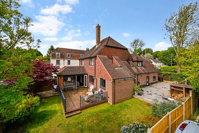 4 Bedroom Detached House For Sale In Maidstone Road, Lenham, Maidstone, Kent, ME17