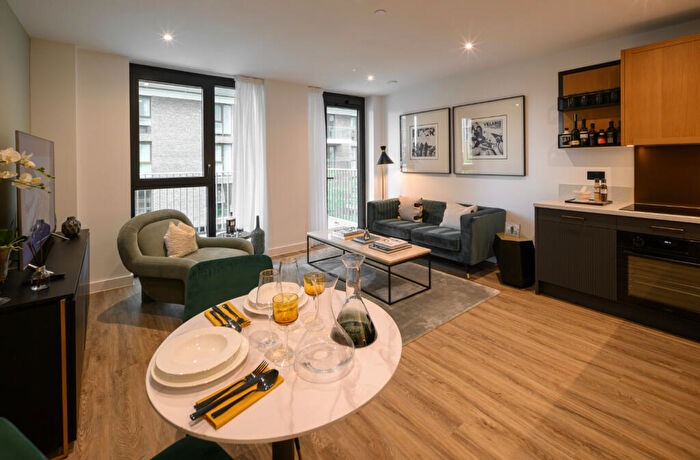 2 Bedroom Apartment For Sale In London Dock, Wapping, E1W