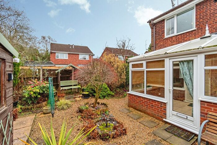 1 Bedroom Mews For Sale In Herondale, Hednesford, Cannock, WS12