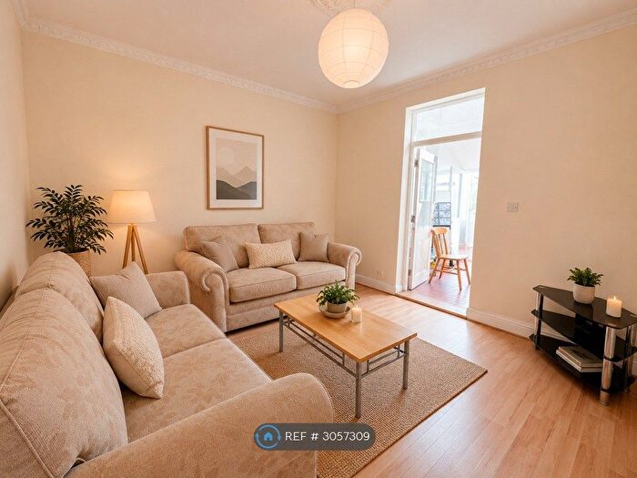 4 Bedroom Terraced House To Rent In Vernon Terrace, Bath, BA2