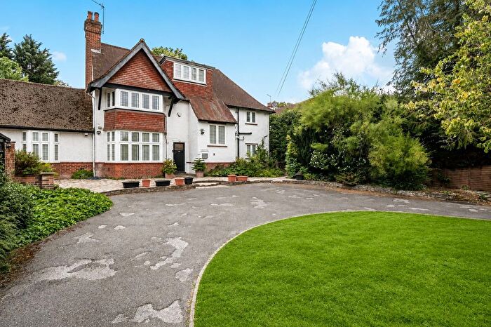 4 Bedroom Detached House For Sale In North Park, Gerrards Cross, SL9
