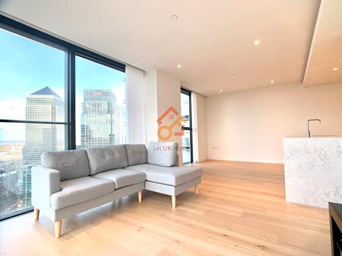 2 Bedroom Flat For Sale In Hampton Tower, Marsh Wall, London, E14