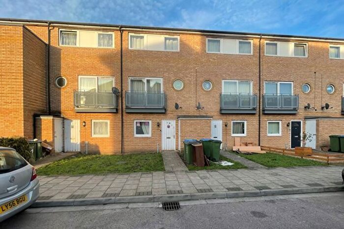 4 Bedroom Terraced House To Rent In Bailey Close, West Thamesmead, London, SE28