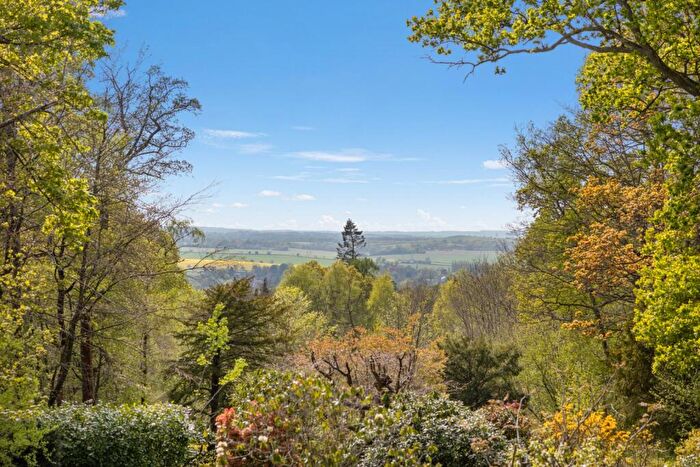 6 Bedroom Detached House For Sale In Doras Green Lane, Ewshot, Farnham, Surrey, GU10