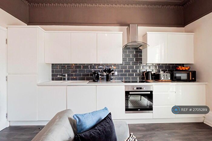 2 Bedroom Flat To Rent In Clarendon Road, Southsea, PO4