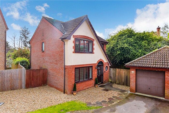 3 Bedroom Detached House For Sale In Woodpecker Way, Uckfield, East Sussex, TN22