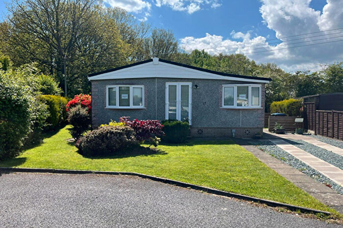 3 Bedroom Park Home For Sale In Oak Tree Farm, Juggins Lane, B94